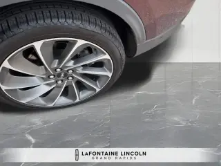 Lincoln Nautilus 2023 AWD Reserve 4 puertas SUV