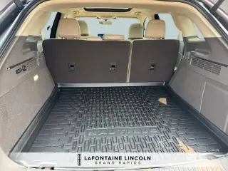 Lincoln Nautilus 2023 AWD Reserve 4 puertas SUV