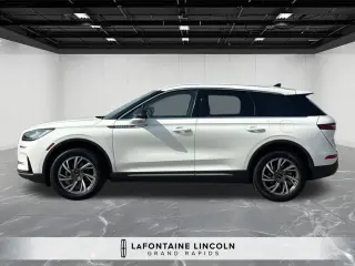 Lincoln Corsair 2024 AWD Premiere 4 puertas SUV