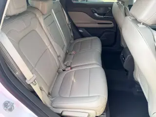 Lincoln Corsair 2024 AWD Premiere 4 puertas SUV