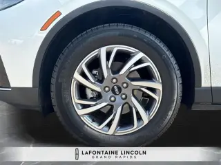 Lincoln Corsair 2024 AWD Premiere 4 puertas SUV