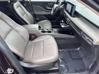 Lincoln Corsair 2023 AWD Estándar 4 puertas SUV