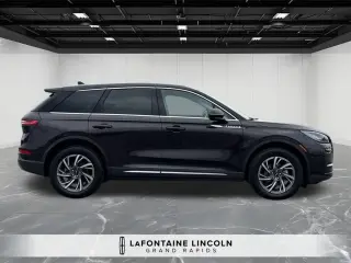 Lincoln Corsair 2023 AWD Estándar 4 puertas SUV