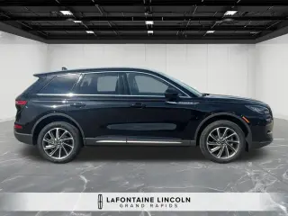 Lincoln Corsair 2024 AWD Premiere 4 puertas SUV
