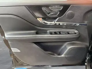Lincoln Corsair 2024 AWD Premiere 4 puertas SUV