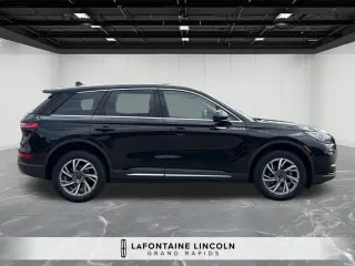 Lincoln Corsair 2024 AWD Premiere 4 puertas SUV