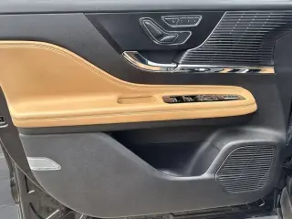 Lincoln Corsair 2022 AWD Reserve 4 puertas SUV