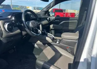 Chevrolet Colorado 2025 4x4 ZR2 4 puertas Cabina Crew 5 pies. SB