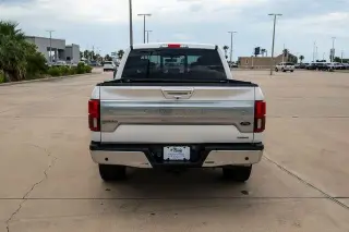 Ford F-150 2018 4x4 King Ranch 4 puertas SuperCrew 5.5 pies. SB
