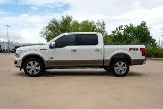 Ford F-150 2018 4x4 King Ranch 4 puertas SuperCrew 5.5 pies. SB
