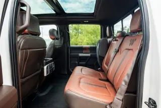 Ford F-150 2018 4x4 King Ranch 4 puertas SuperCrew 5.5 pies. SB
