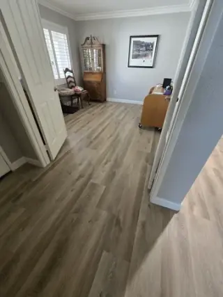 Pisos laminados y de vinyl