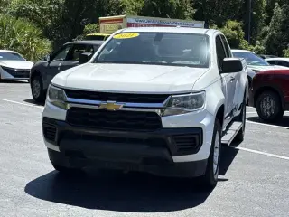 Chevrolet Colorado 2021 4x2 Work Truck 4 puertas Cabina Extendida 6 pies. LB