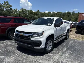 Chevrolet Colorado 2021 4x2 Work Truck 4 puertas Cabina Extendida 6 pies. LB