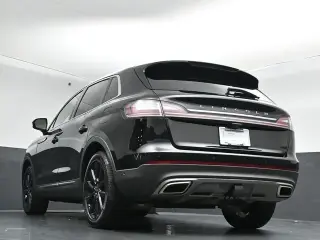 Lincoln Nautilus 2023 AWD Reserve 4p SUV