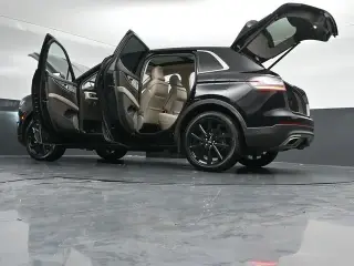 Lincoln Nautilus 2023 AWD Reserve 4p SUV