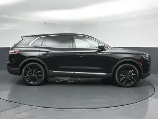 Lincoln Nautilus 2023 AWD Reserve 4p SUV