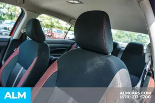 Nissan Versa 2024 SR 4 puertas Sedan