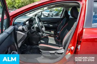 Nissan Versa 2024 SR 4 puertas Sedan