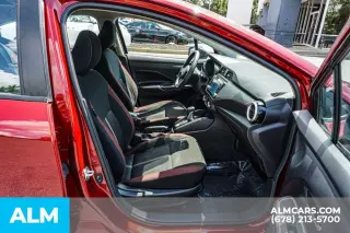 Nissan Versa 2024 SR 4 puertas Sedan
