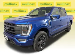 Ford F-150 2023 4x4 Lariat 4 puertas SuperCrew 5.5 pies. SB