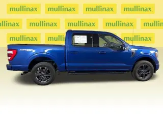 Ford F-150 2023 4x4 Lariat 4 puertas SuperCrew 5.5 pies. SB