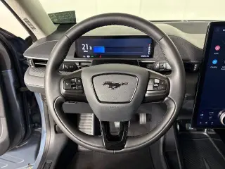 Ford Mustang Mach-E 2024 AWD Select 4p SUV