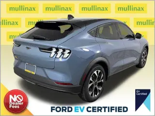 Ford Mustang Mach-E 2024 AWD Select 4p SUV