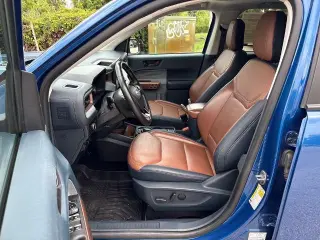 Ford Maverick 2023 AWD Lariat 4dr SuperCrew 4.5 ft. SB