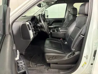 Chevrolet Silverado 1500 2016 4x4 LT Cabina Doble de 4 puertas, caja corta de 5.8 pies