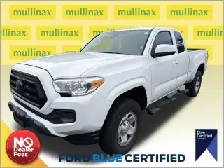 Toyota Tacoma 2021 4x2 TRD Sport 4 puertas Access Cab Caja Larga de 6.1 pies