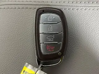 Hyundai SONATA 2017 Limited 4p Sedan