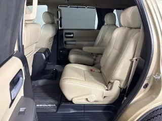 Toyota Sequoia 2017 4x4 Limited 4p SUV FFV