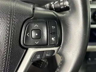 Toyota Highlander 2019 XLE 4p SUV