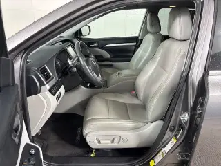 Toyota Highlander 2019 XLE 4p SUV