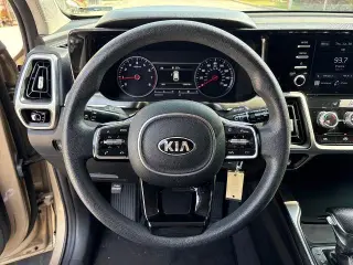 Kia Sorento 2021 LX 4p SUV