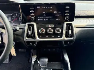 Kia Sorento 2021 LX 4p SUV