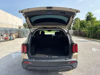 Kia Sorento 2021 LX 4p SUV
