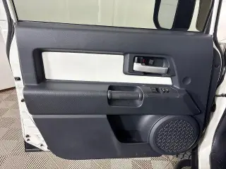 Toyota FJ Cruiser 2014 4x4 4p SUV 6M