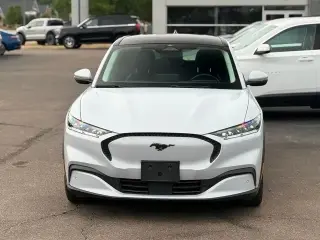 Ford Mustang Mach-E 2021 AWD Select 4 puertas SUV