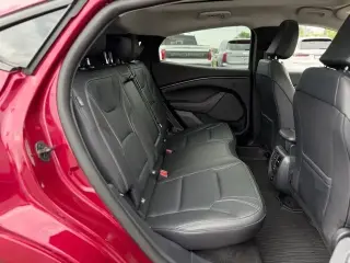 Ford Mustang Mach-E 2025 AWD Premium 4 puertas SUV