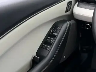 Ford Mustang Mach-E 2023 AWD Premium 4 puertas SUV