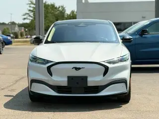 Ford Mustang Mach-E 2023 AWD Premium 4 puertas SUV