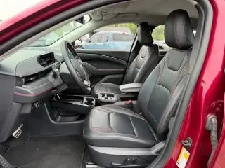 Ford Mustang Mach-E 2025 AWD Premium 4 puertas SUV