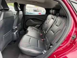 Ford Mustang Mach-E 2025 AWD Premium 4 puertas SUV