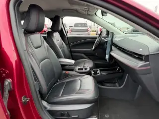 Ford Mustang Mach-E 2025 AWD Premium 4 puertas SUV