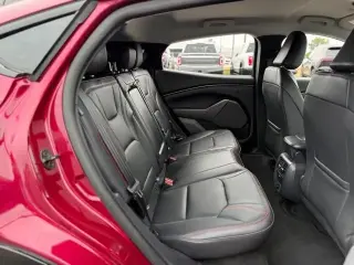 Ford Mustang Mach-E 2025 AWD Premium 4 puertas SUV