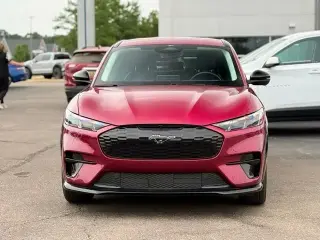 Ford Mustang Mach-E 2025 AWD Premium 4 puertas SUV