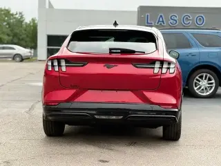 Ford Mustang Mach-E 2023 AWD Premium 4 puertas SUV