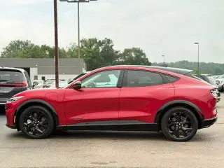 Ford Mustang Mach-E 2023 AWD Premium 4 puertas SUV